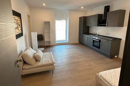 Finanzschüler 1. Wohnung oder 2. wg 01-02.26 oder 03-06.26 1 zimmer