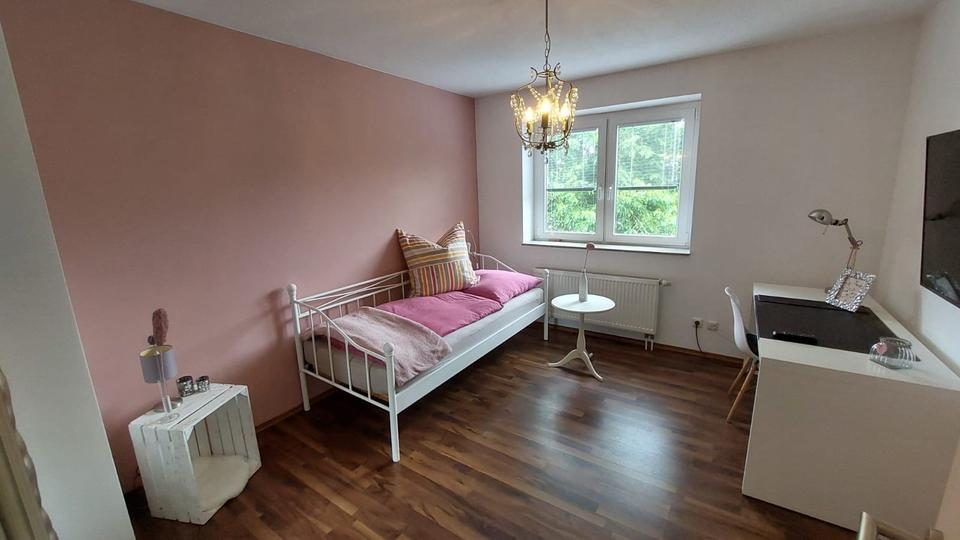 WG Zimmer-möbliert, Frauen WG II 1 zimmer