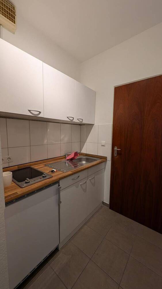 Bornheim-Hersel - Helles Apartment im Ortskern - Uni in ca. 10 Min mit der Bahn