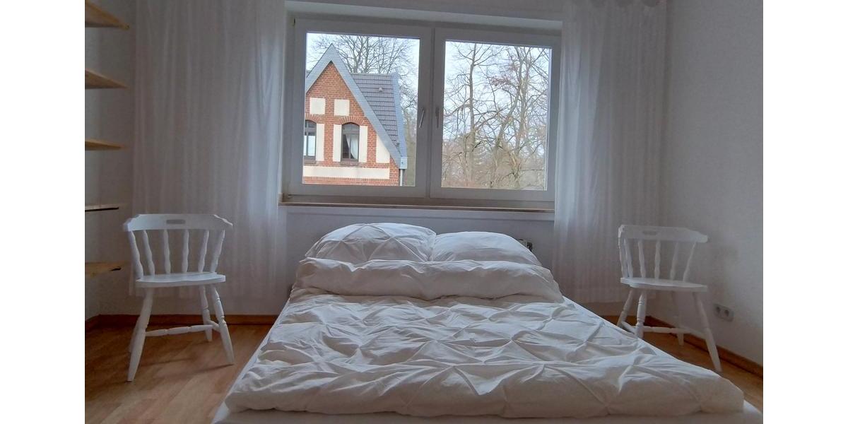 Wohnen auf Zeit Mönchengladbach Süd - 3 Zimmer, 86 m&sup2;, 1.500&euro; | Angebot:26268333