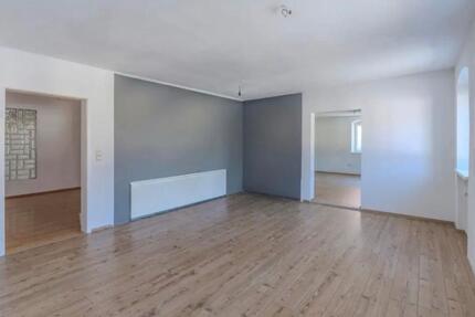 Wohnung Falkenstein - 1 Zimmer, 135 m&sup2;, 1.450&euro; | Angebot:25099866