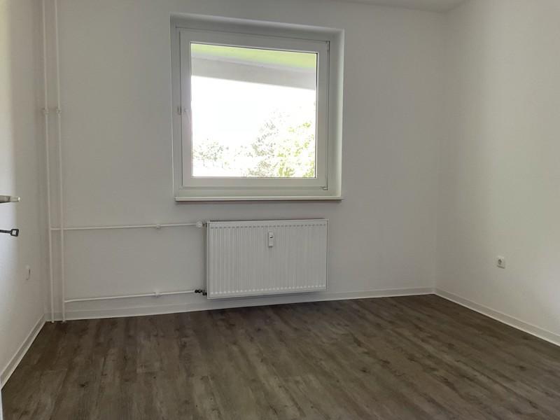 Moderne 3-Zimmer-Wohnung mit Balkon zum kurzfristigen Bezug
