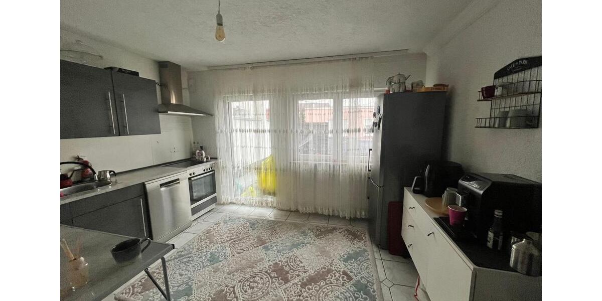 Dachgeschoßwohnung Ludwigshafen am Rhein Ludwigshafen-Oggersheim - 2 Zimmer, 65 m&sup2;, 900&euro; | Angebot:25088788