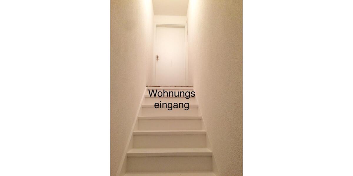 Dachgeschoßwohnung Holzminden - 2.5 Zimmer, 73 m&sup2;, 400&euro; | Angebot:26387255