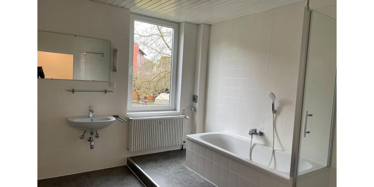 Etagenwohnung Kaufungen - 1 Zimmer, 81 m&sup2;, 900&euro; | Angebot:25590700