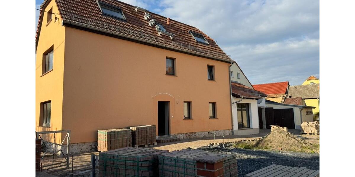 Haus zur Miete kernsaniert (1200€ kalt) BÄRWALDE 7 zimmer