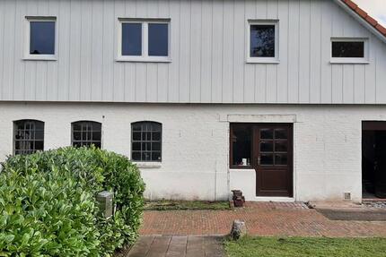 Haus Uetersen - 6 Zimmer, 160 m&sup2;, 1.600&euro; | Angebot:24480408