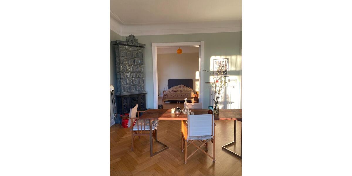 Hochparterre Hamburg Altona - 4 Zimmer, 150 m&sup2;, 2.600&euro; | Angebot:26441123