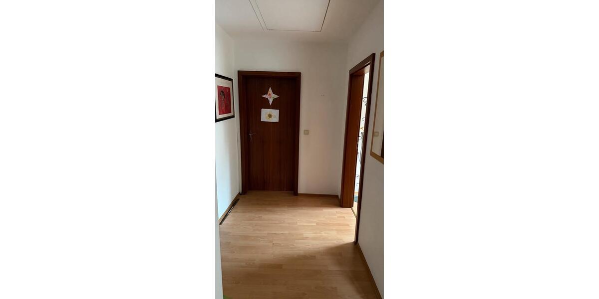 Dachgeschoßwohnung Alzey - 3 Zimmer, 75 m&sup2;, 900&euro; | Angebot:24865594