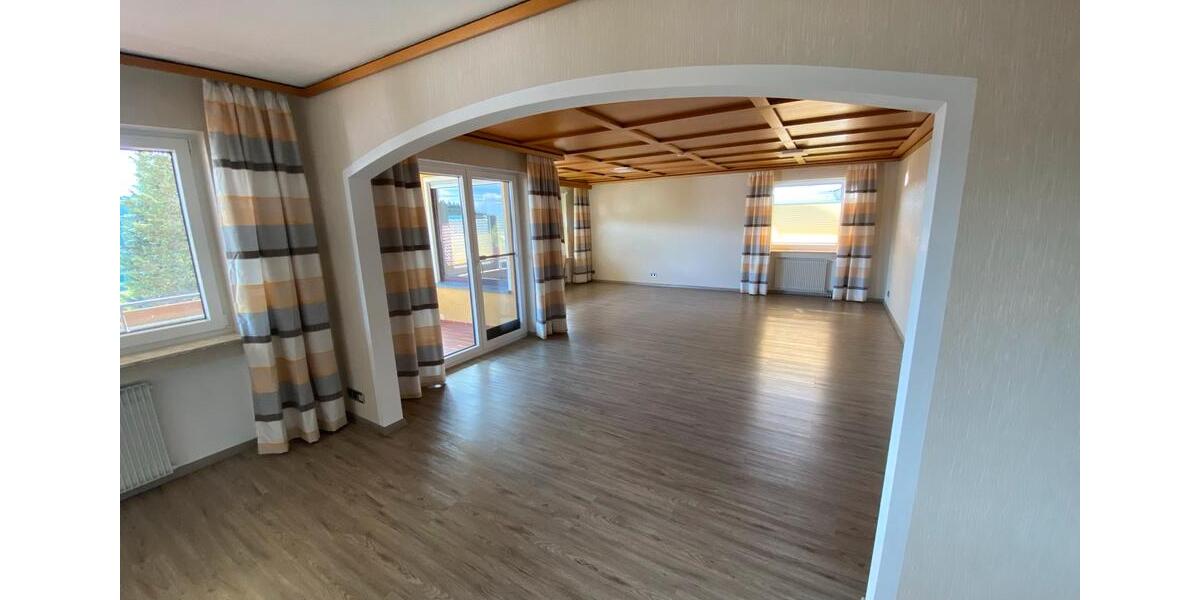 Erdgeschoßwohnung Glatten - 3 Zimmer, 109 m&sup2;, 900&euro; | Angebot:25335171