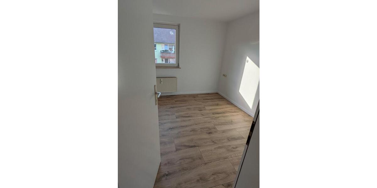 Etagenwohnung Pforzheim - 2 Zimmer, 45 m&sup2;, 590&euro; | Angebot:26646753
