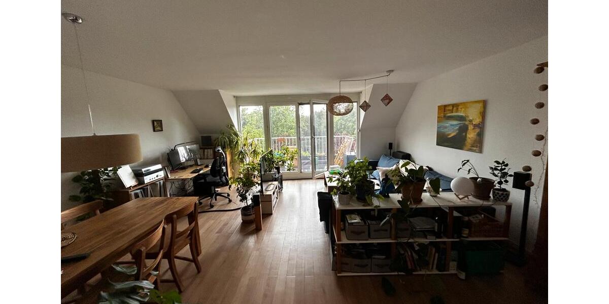 Etagenwohnung Düsseldorf Stadtbezirk 9 - 2 Zimmer, 85 m&sup2;, 1.250&euro; | Angebot:26704964