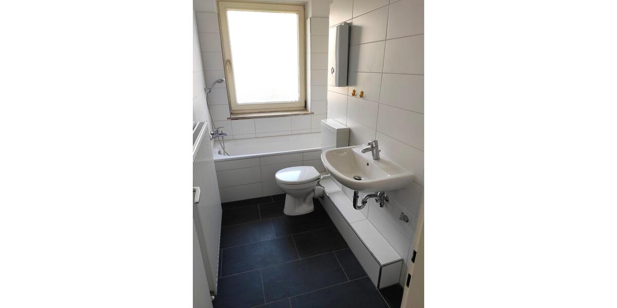 Hochparterre Einbeck - 3 Zimmer, 55 m&sup2;, 330&euro; | Angebot:25104126