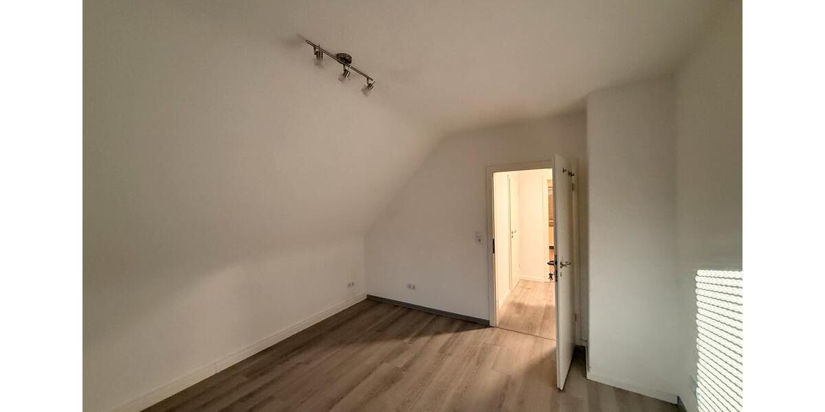 Wohnen auf Zeit Homburg - 1 Zimmer, 15 m&sup2;, 400&euro; | Angebot:26544336