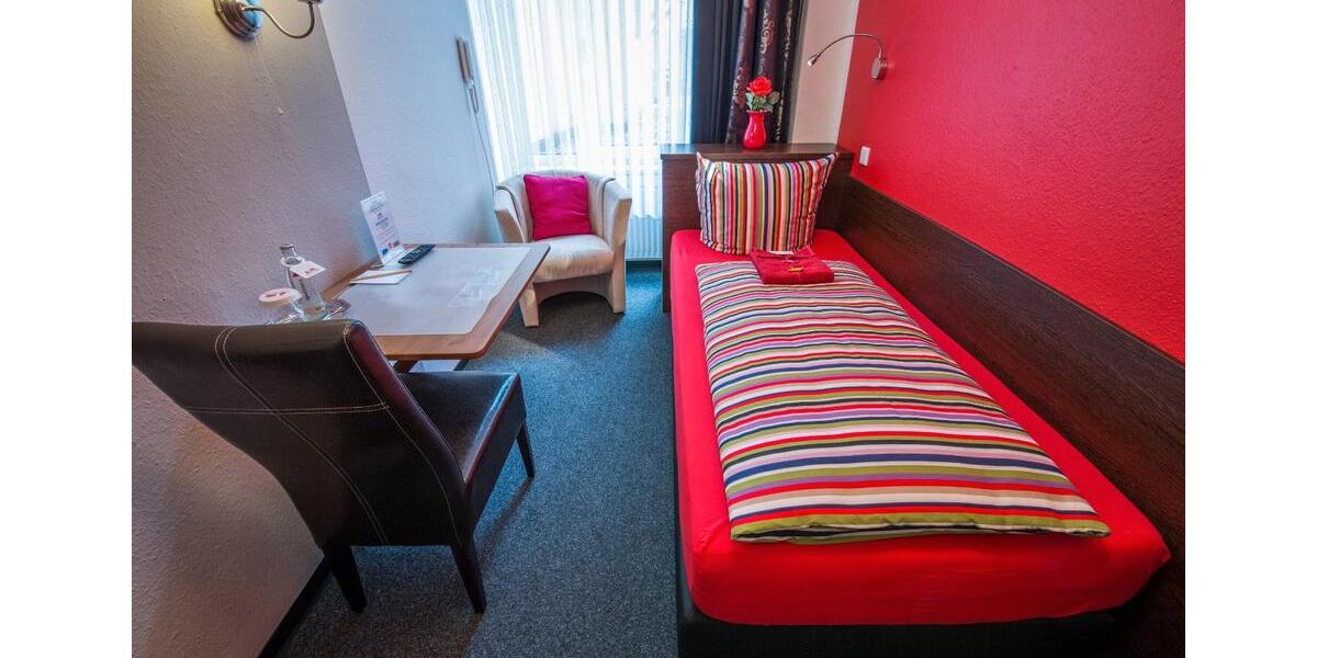 Wohnen auf Zeit Koblenz - 1 Zimmer, 18 m&sup2;, 890&euro; | Angebot:14029775
