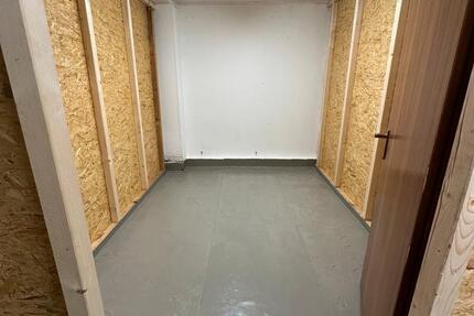 Lagerräume Abteile zimmer