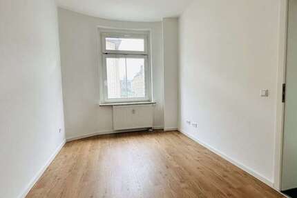 Wohnung zum Mieten in Chemnitz 239 € 20.43 m²