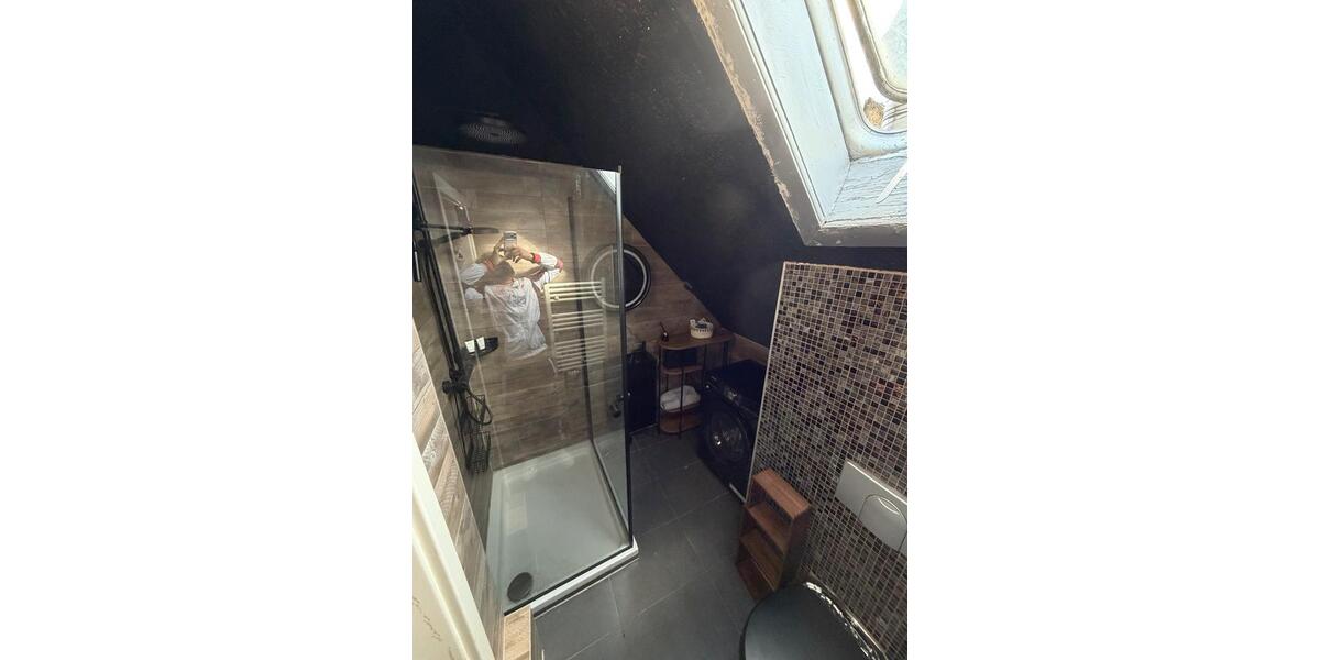Etagenwohnung Wiesbaden - 2 Zimmer, 25 m&sup2;, 1.200&euro; | Angebot:26299950