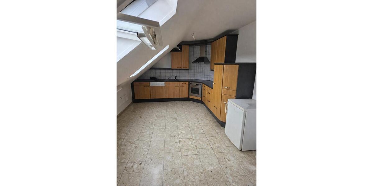 Dachgeschoßwohnung Hermeskeil - 3 Zimmer, 110 m&sup2;, 700&euro; | Angebot:26023348
