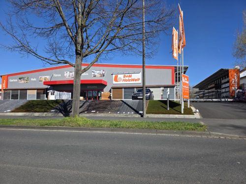 Hallen + Büro in 97076 Würzburg-Lengfeld (ID 1571) 4 zimmer