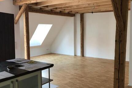 Wohnung Gäufelden - 4.5 Zimmer, 144 m&sup2;, 1.600&euro; | Angebot:25594070