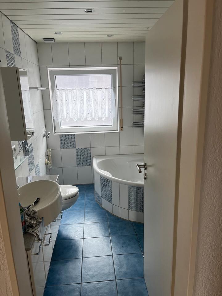 3 Zi.-DG-Wohnung in Teningen