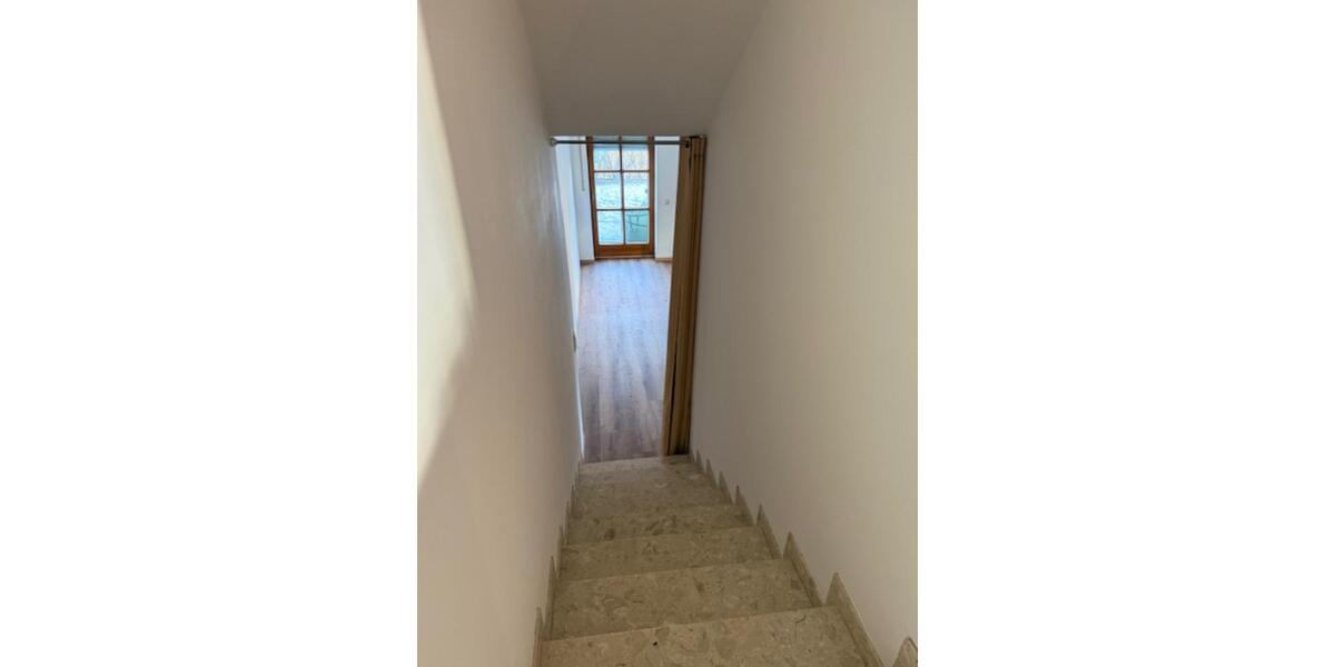 helle 2 Zimmer Einliegerwohnung mit Terasse und EBK 2 zimmer