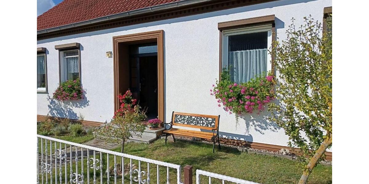 Helle Dachwohnung in Poseritz 2 zimmer