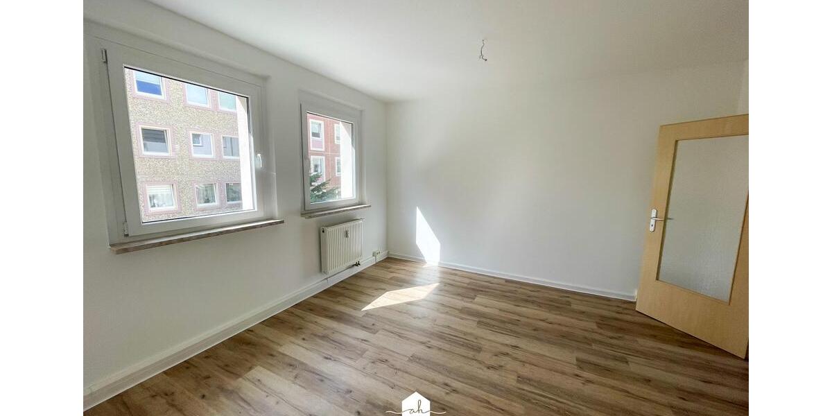 Dachgeschoßwohnung Gera - 1 Zimmer, 36 m&sup2;, 285&euro; | Angebot:26262236
