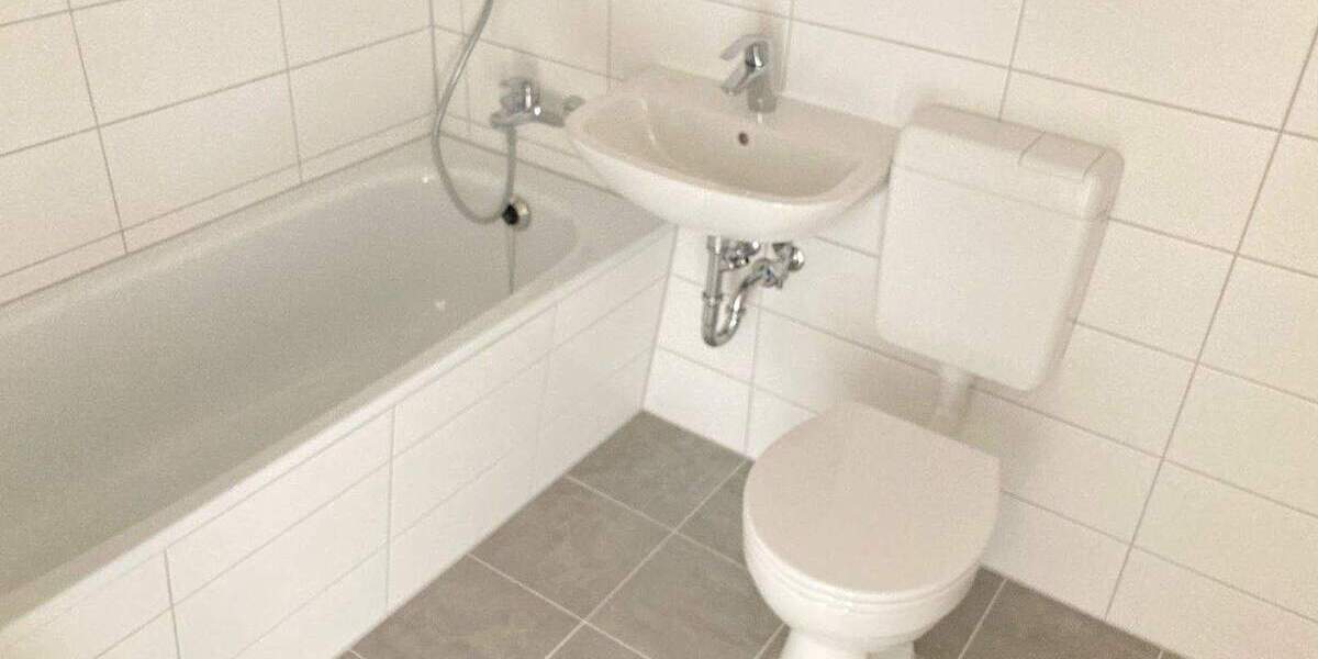 Etagenwohnung Magdeburg Neu Olvenstedt - 2 Zimmer, 54 m&sup2;, 380&euro; | Angebot:26205489