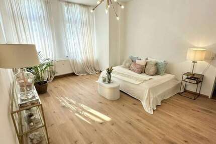 Zimmer Düsseldorf Flingern Süd - 1 Zimmer, 1.650&euro; | Angebot:26147650