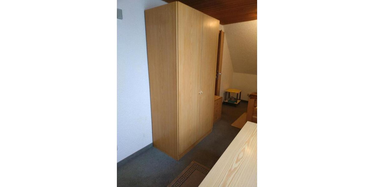 Wohnen auf Zeit Langensendelbach - 1 Zimmer, 15 m&sup2;, 350&euro; | Angebot:26676059