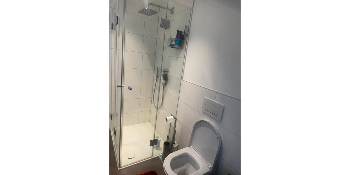 Dachgeschoßwohnung Leonberg - 4.5 Zimmer, 90 m&sup2;, 1.650&euro; | Angebot:26615323