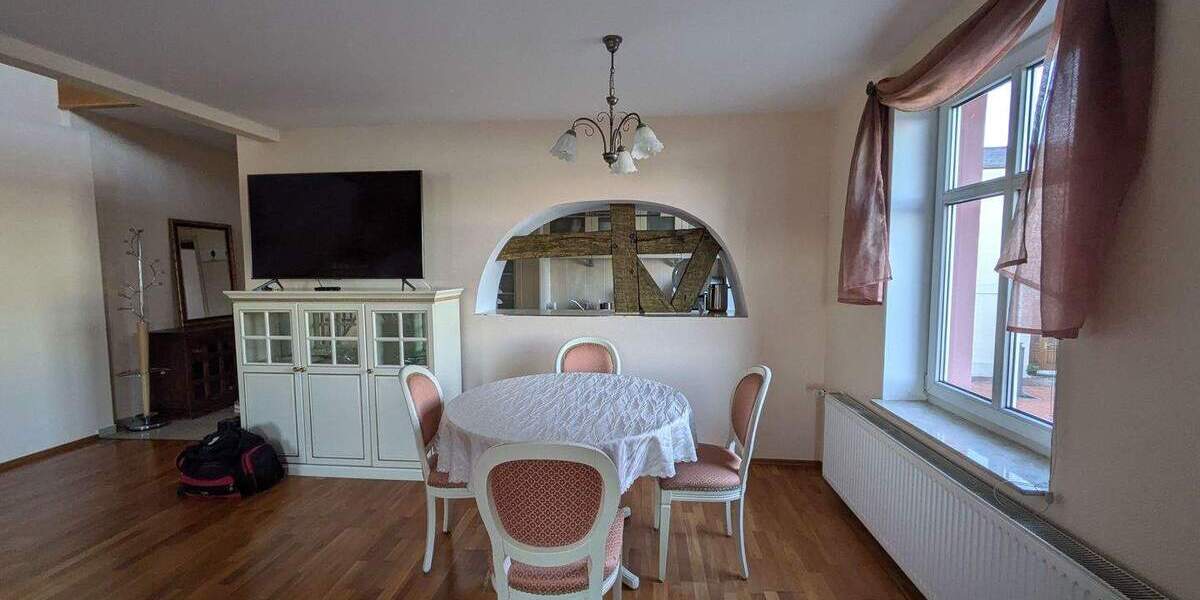 Etagenwohnung Malchow - 3 Zimmer, 200 m&sup2;, 1.250&euro; | Angebot:25707569