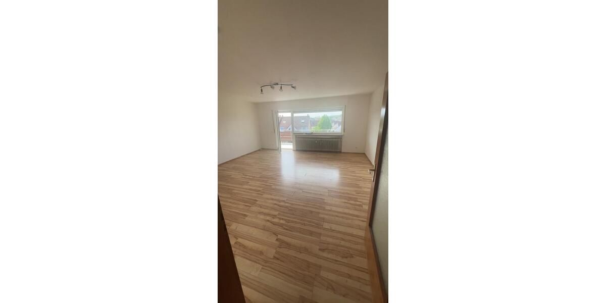 Etagenwohnung Rodgau - 3 Zimmer, 95 m&sup2;, 1.450&euro; | Angebot:26698353
