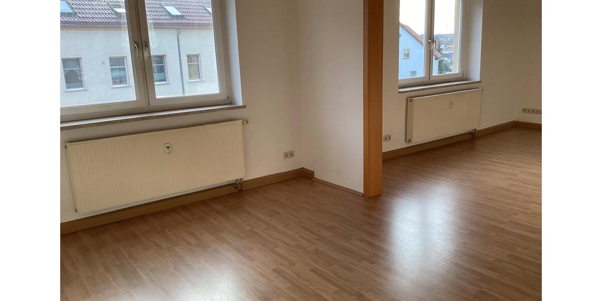 Etagenwohnung Oederan - 3 Zimmer, 95 m&sup2;, 522&euro; | Angebot:25349214