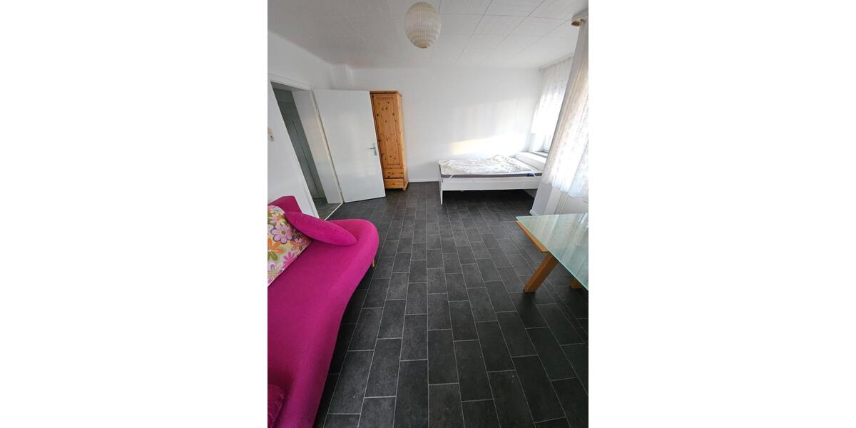 Etagenwohnung Hameln - 1 Zimmer, 10 m&sup2;, 320&euro; | Angebot:26041150