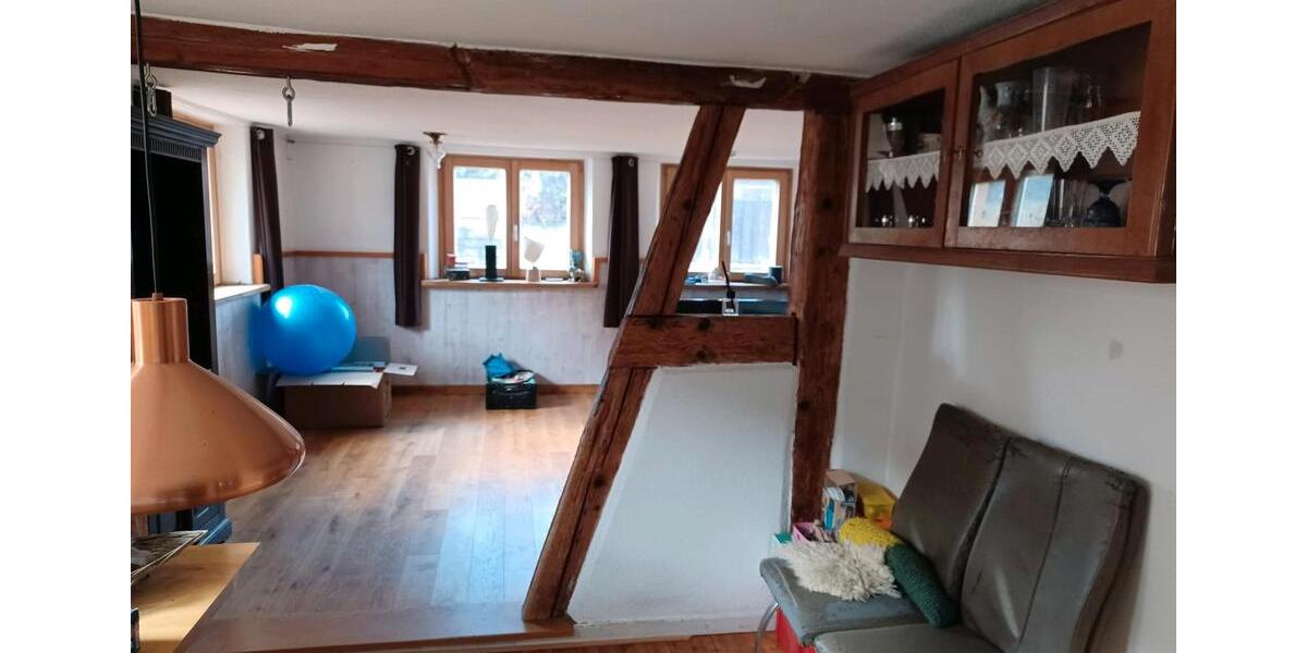 Bauernhaus, Landhaus Wilhelmsdorf - 7 Zimmer, 130 m&sup2;, 2.000&euro; | Angebot:25845678