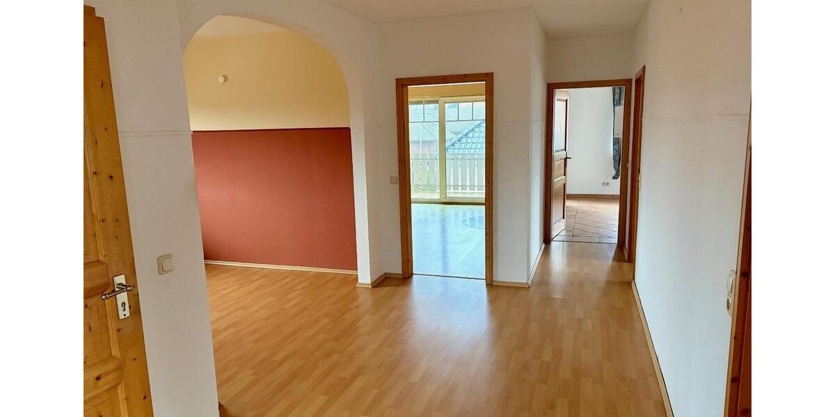 Etagenwohnung Wiesmoor - 2 Zimmer, 96 m&sup2;, 750&euro; | Angebot:24862308