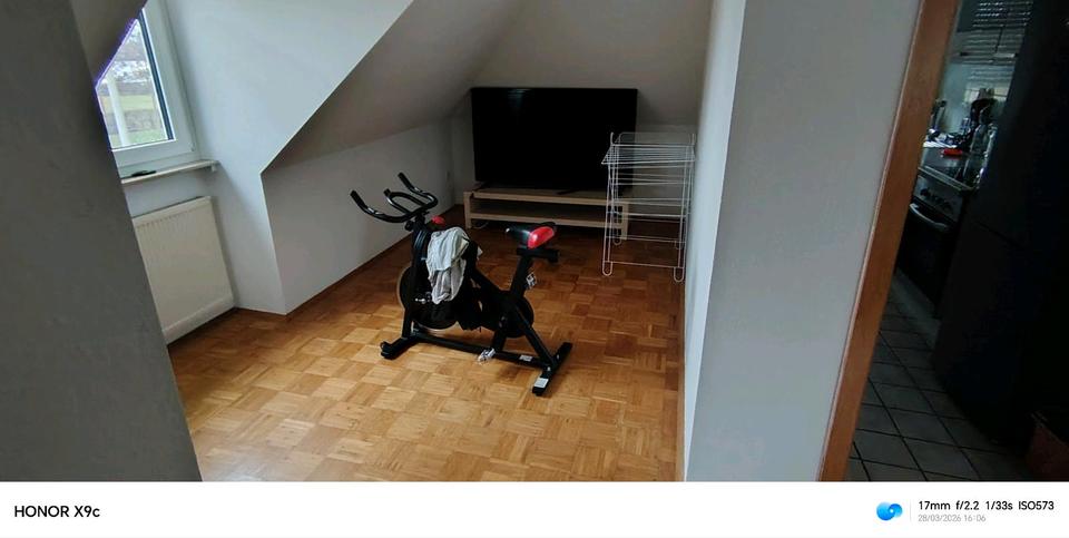 Dachgeschoßwohnung Kassel Bettenhausen - 2 Zimmer, 50 m&sup2;, 470&euro; | Angebot:26004100