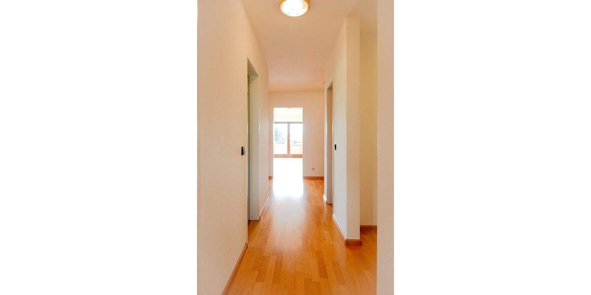 Etagenwohnung Wehr - 3 Zimmer, 95 m&sup2;, 900&euro; | Angebot:25141778