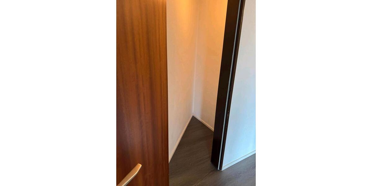 Etagenwohnung Altötting - 3 Zimmer, 95 m&sup2;, 990&euro; | Angebot:25986598