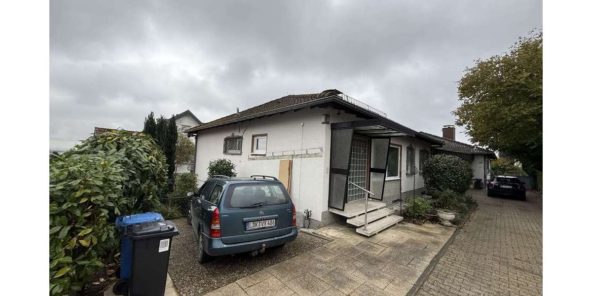 Haus zum Mieten in Hofheim am Taunus 2.700 € 160 m² 5 zimmer
