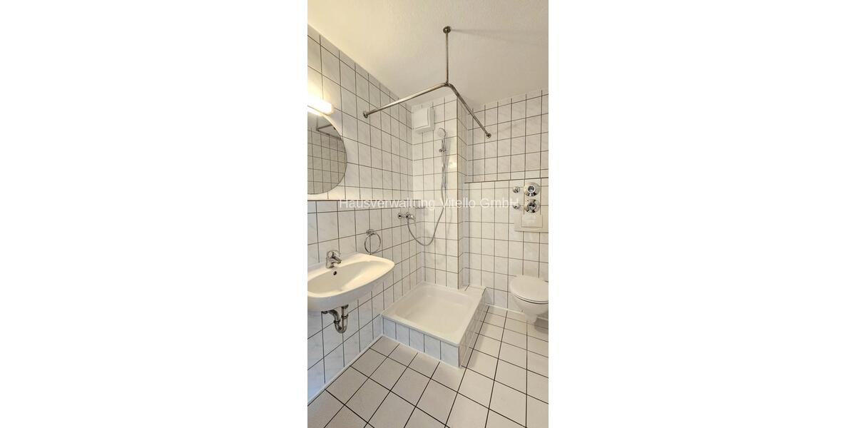 Etagenwohnung Saarbrücken Dudweiler - 1 Zimmer, 28 m&sup2;, 360&euro; | Angebot:26284634