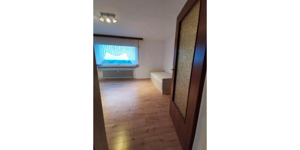 Wohnen auf Zeit Hannover Vahrenwald-List - 20 Zimmer, 78 m&sup2;, 460&euro; | Angebot:26703512