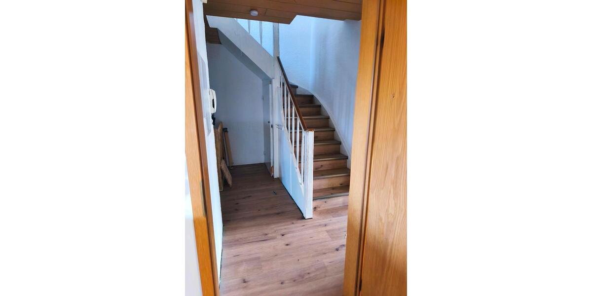 Maisonettenwohnung Heusweiler - 5 Zimmer, 130 m&sup2;, 750&euro; | Angebot:26224521