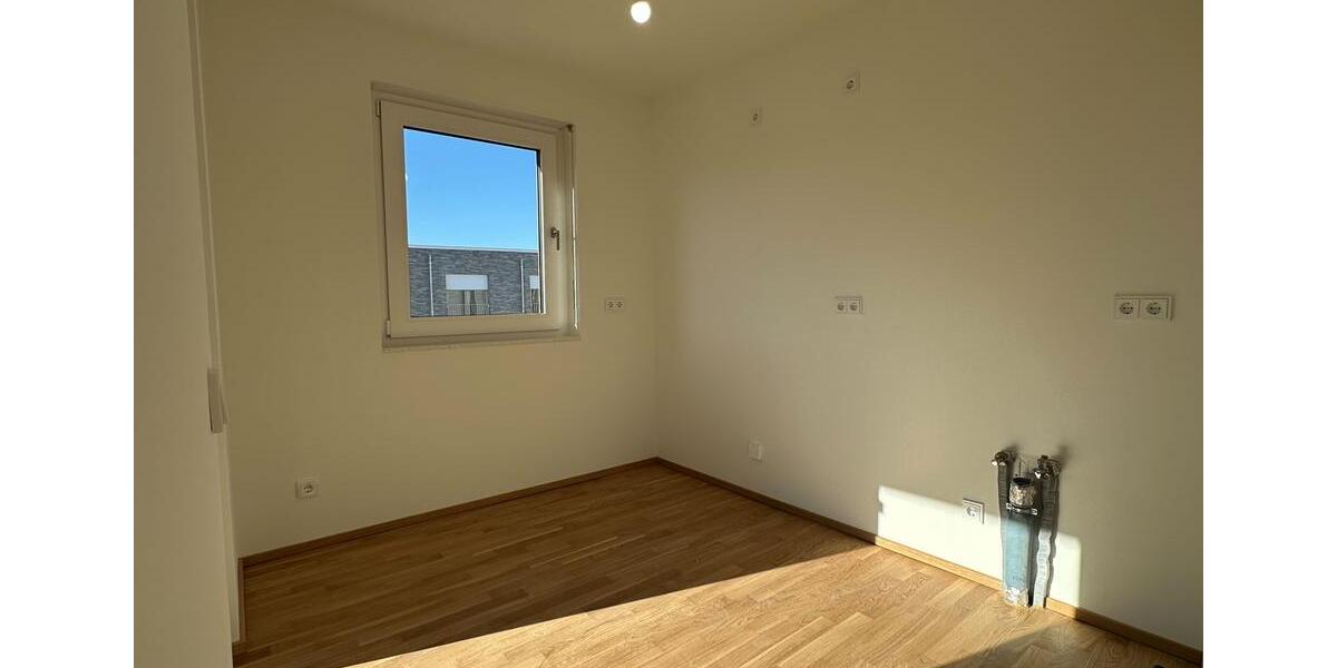 Dachgeschoßwohnung Bonn Dransdorf - 3 Zimmer, 78 m&sup2;, 1.280&euro; | Angebot:25377594