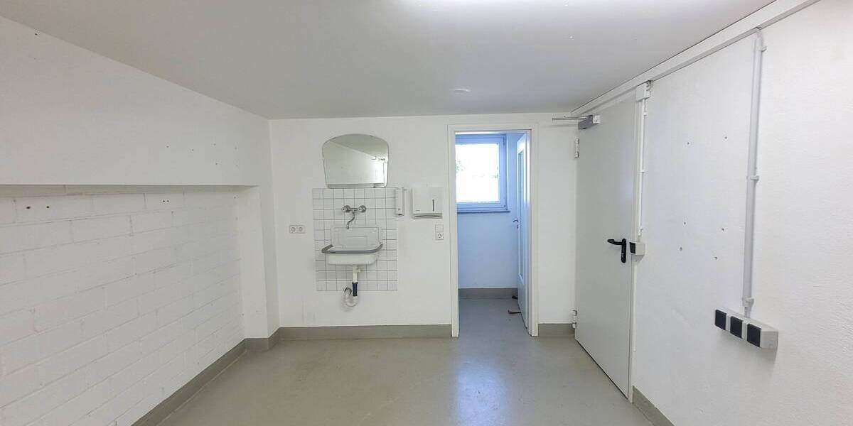 Einfamilienhaus Müllheim - 2 Zimmer, 1.490&euro; | Angebot:24044200