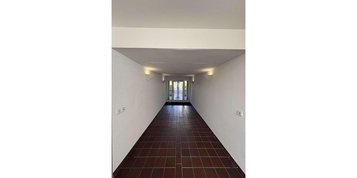 Etagenwohnung Hannover Buchholz-Kleefeld - 2 Zimmer, 83 m&sup2;, 950&euro; | Angebot:26675200