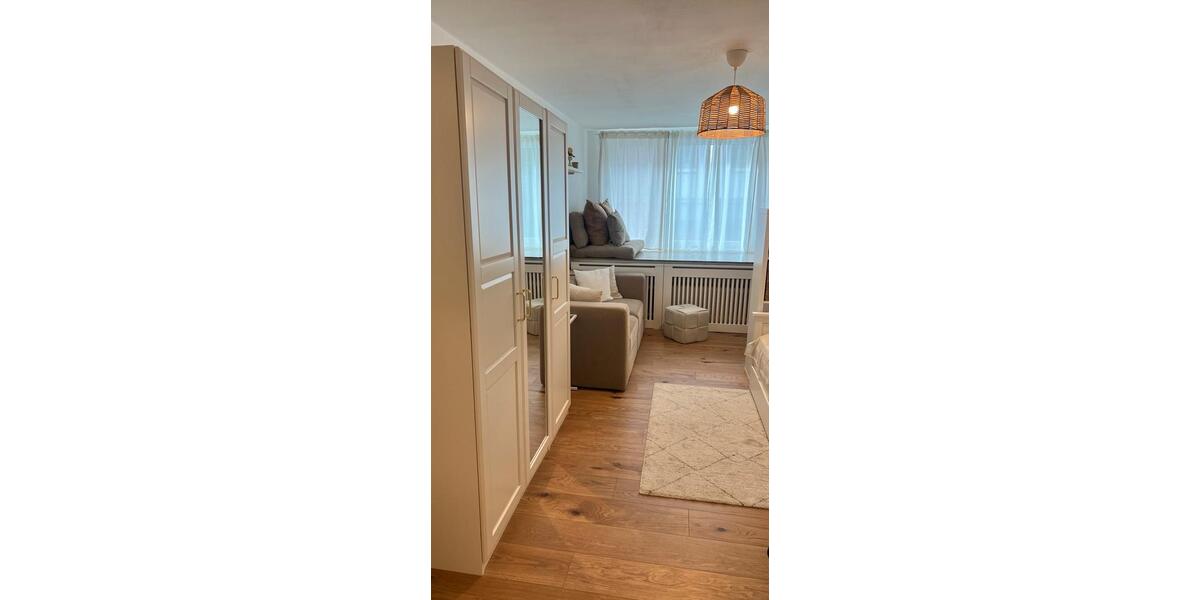Wohnen auf Zeit Düsseldorf Stadtbezirk 3 - 1 Zimmer, 28 m&sup2;, 950&euro; | Angebot:26686628